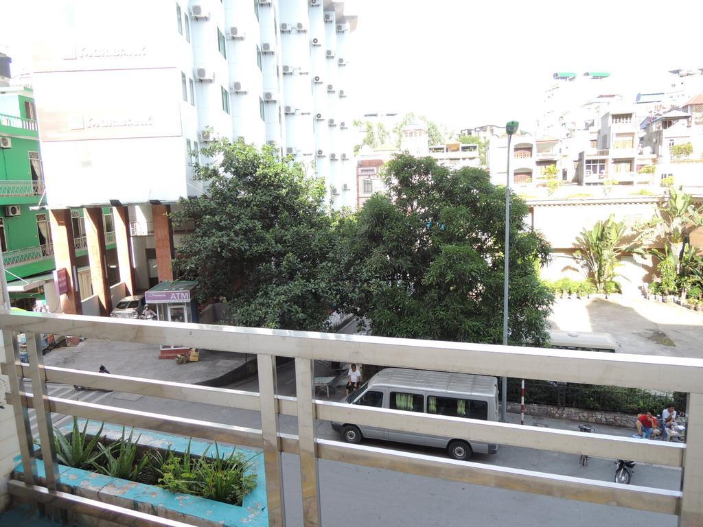 Hai Trang Hotel Ha Long Esterno foto