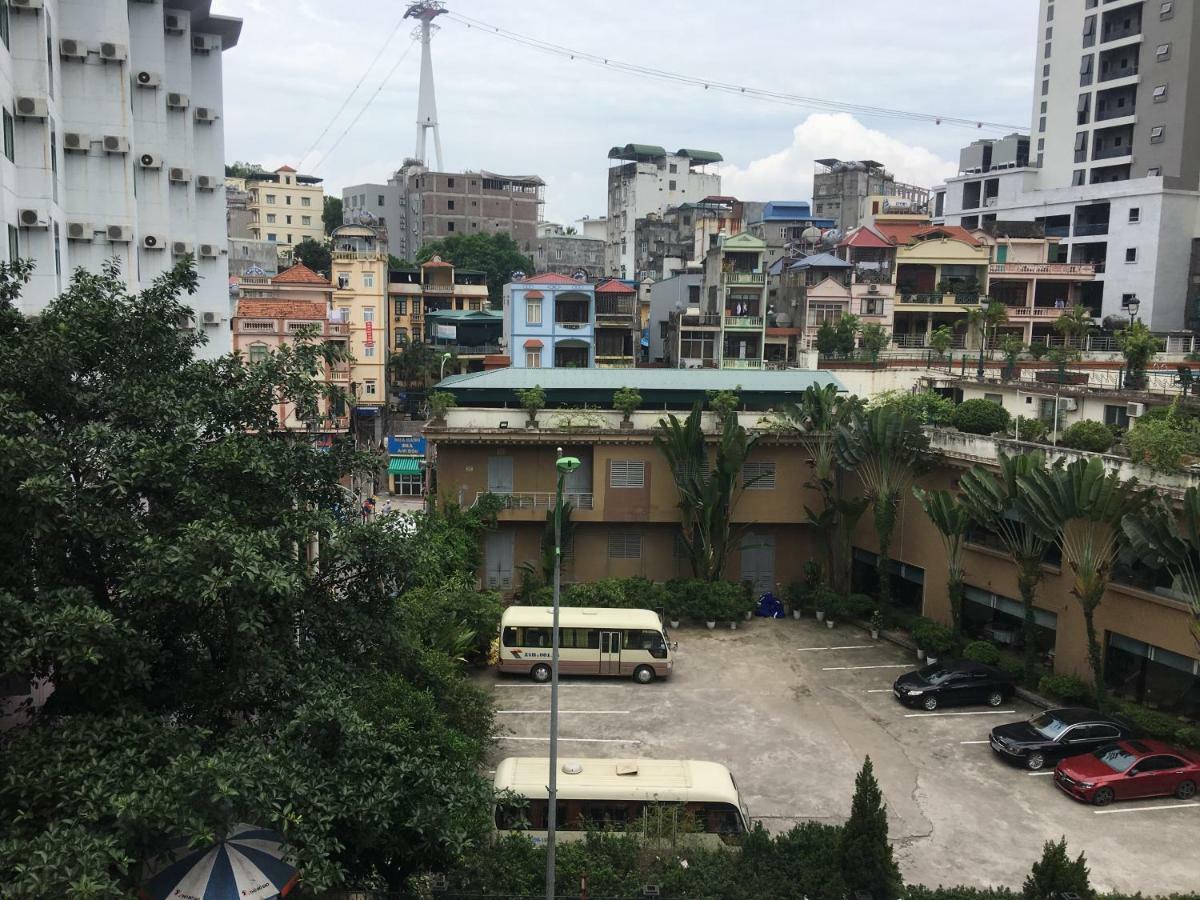 Hai Trang Hotel Ha Long Esterno foto